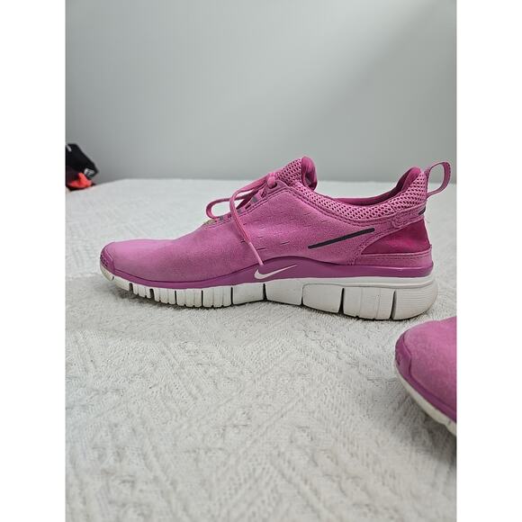 Nike Free Sue Women's US 9 Running Training Shoes Pink Magenta QS2 - Picture 6 of 11